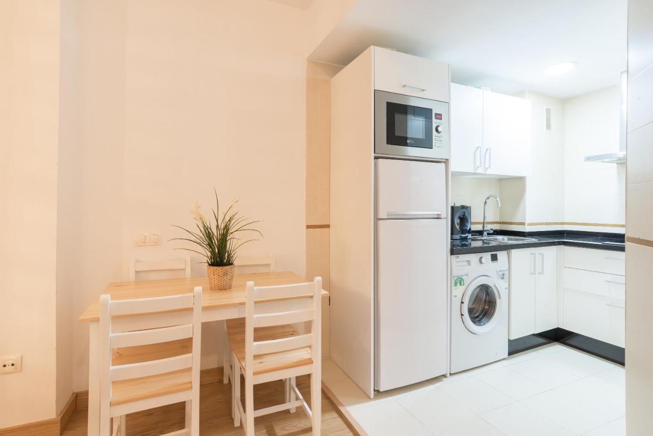 Acogedor Apartamento En El Centro Historico De Malaga - Mitjana Apartment Ngoại thất bức ảnh